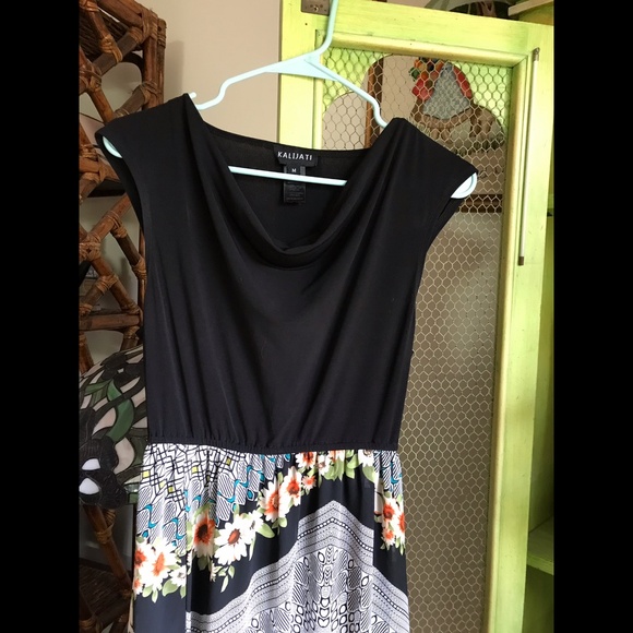 KALIJATI Floral & Geometric Dress. Great For Travel, Career, Social Even… - Picture 2 of 7